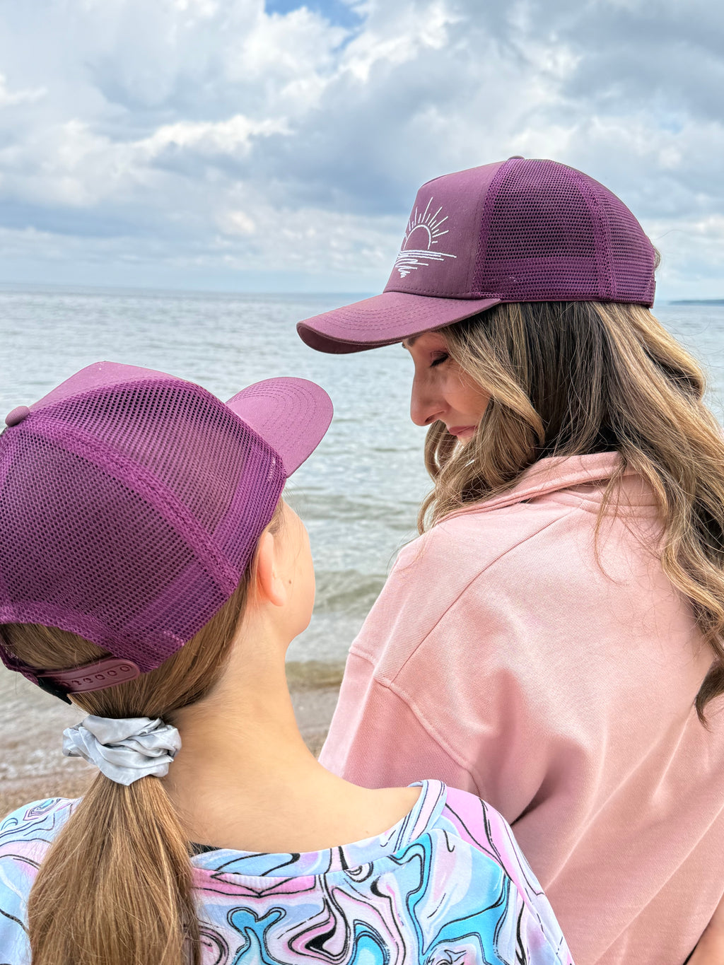 The Grounded Horizon Hat